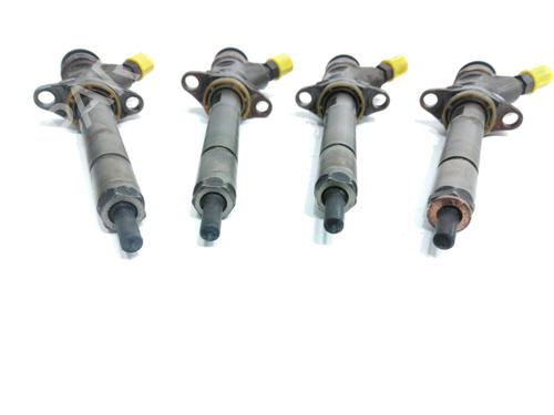 Injector FORD FOCUS II (DA_, HCP, DP) 1.6 TDCi | BP28221470M100