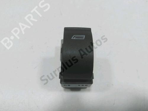 Høyre Foran elrute bryter AUDI A3 (8L1) 1.6 (102 hp) 30994477