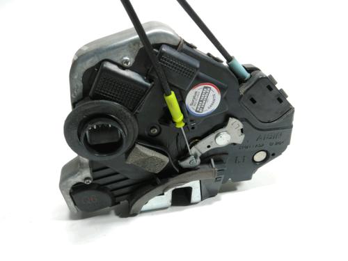 Front left lock LEXUS IS III (_E3_) 300h (AVE30_, AVE30R) | BP37777493C98 - Image 2