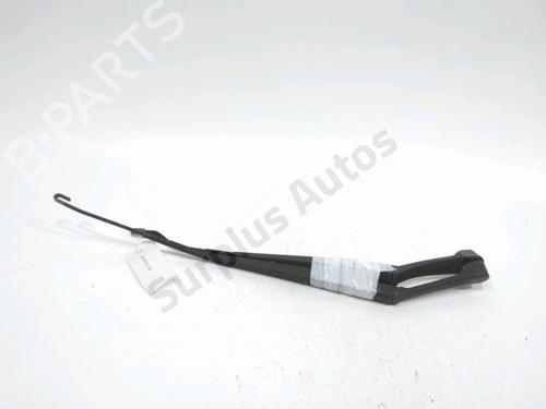 front-windshield-wiper-arm-hyundai-tucson-jm-2004-2005-2006-2007-2008-2009-2010-2011-2012-2013-2014-2015-2016-2017-2018-2019-31007897 main image