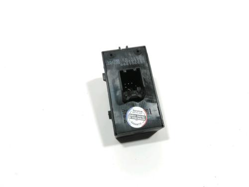 Left rear window switch OPEL ZAFIRA TOURER C (P12) 2.0 CDTi (75) | BP37781083I29 - Image 2