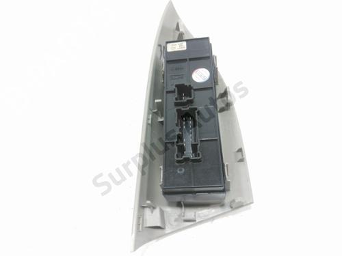 Left front window switch NISSAN JUKE (F15) 1.5 dCi | BP39162393I27 - Image 2