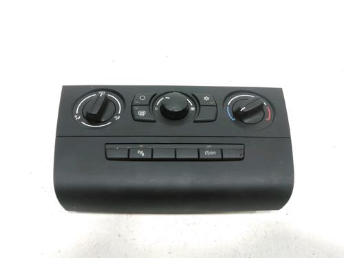 Used Climate control BMW 1 (E87) 116 d (116 hp) 30988662