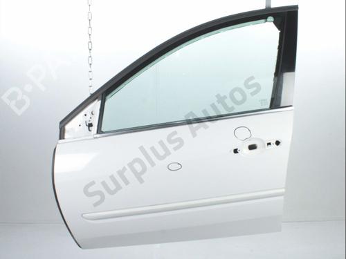 Used Left front door Left front door RENAULT LAGUNA III Grandtour (KT0/1) 1.5 dCi (KT0A, KT0R, KT02) (110 hp) 33034509 33034509