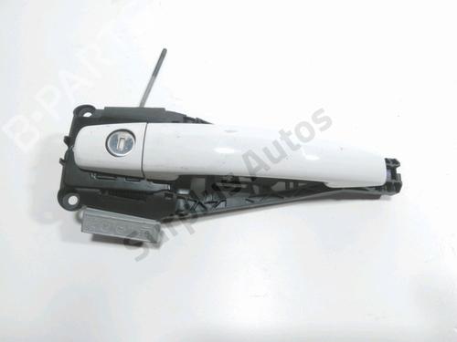 Used Front left exterior door handle OPEL CORSA E (X15) 1.4 (08, 68) (90 hp) 30367507