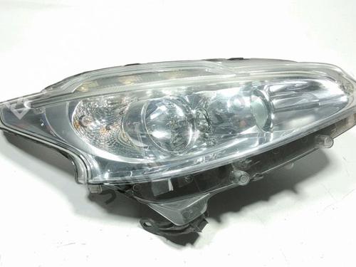 Used Right headlight Right headlight PEUGEOT 208 I (CA_, CC_) 1.6 HDi (114 hp) 40214608 40214608