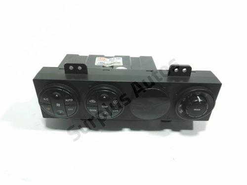 AC Styreenhet / Manøvreringsenhet KIA CARNIVAL I (UP, FL) 2.9 TDi (126 hp) 31750468