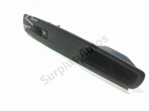 Used Right front window switch RENAULT MEGANE III Hatchback (BZ0/1_, B3_) 1.5 dCi (106 hp) 28238895