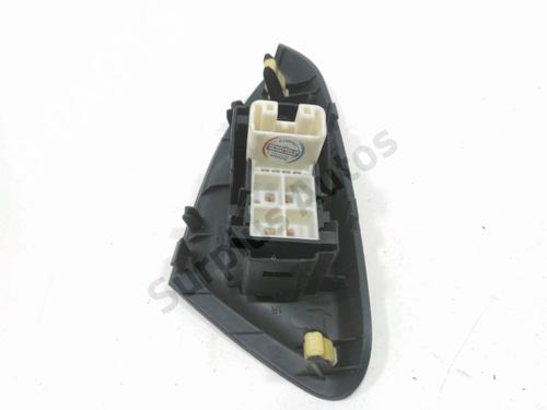 Right front window switch PEUGEOT 108 1.2 | BP33534438I26 - Image 2