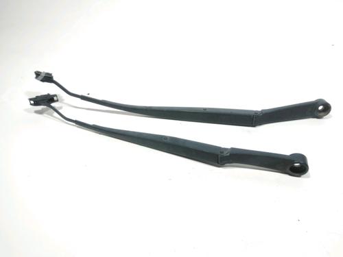 Used Front windshield wiper arm KIA SPORTAGE III (SL) 1.7 CRDi (116 hp) 28271927
