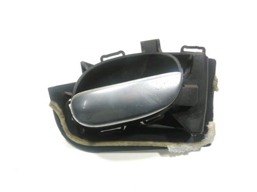 Used Rear right interior door handle Rear right interior door handle 28252386 28252386