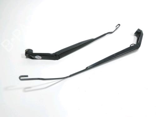 Used Front windshield wiper arm Front windshield wiper arm SUZUKI SWIFT V (AZ) 1.2 Hybrid (Mild Hybrid) (A2L412) (83 hp) 37789952 37789952