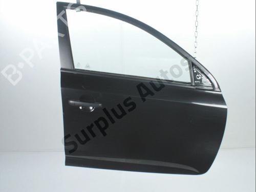 Used Right front door KIA CEE'D SW (ED) 1.6 CRDi 90 (90 hp) 28243884