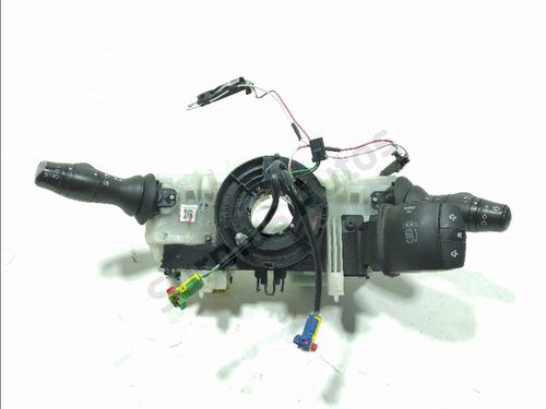 Commandes au volant Commandes au volant RENAULT MEGANE III Hatchback (BZ0/1_, B3_) 1.5 dCi (BZ0C) (90 hp) 34262462 34262462