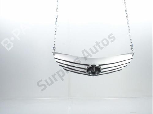 Grill MERCEDES-BENZ B-CLASS Sports Tourer (W245) B 180 CDI (245.207) (109 hp) 32311015