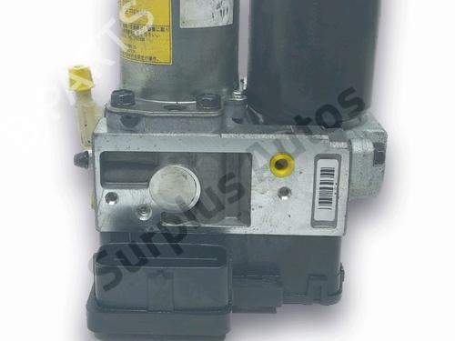 ABS pump LEXUS IS III (_E3_) 300h (AVE30_, AVE30R) | BP38633799M43 - Image 3