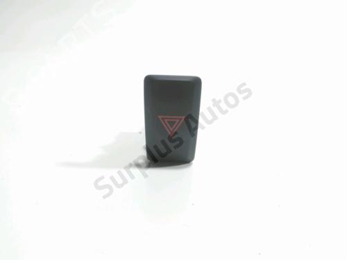 Used Warning switch Warning switch MITSUBISHI MIRAGE / SPACE STAR VI Hatchback (A0_A) 1.0 (A05A) (71 hp) 37768372 37768372