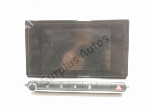 display-monitor-citroen-c4-cactus-2014-33973949 main image