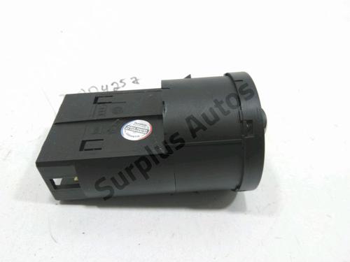 Headlight switch VW POLO IV (9N_, 9A_) 1.4 TDI | BP30990451I24