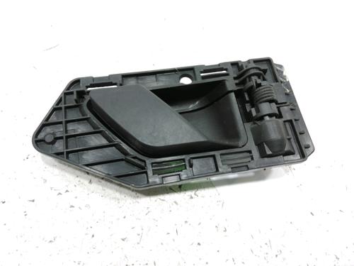 Used Front right interior door handle Front right interior door handle 30996083 30996083