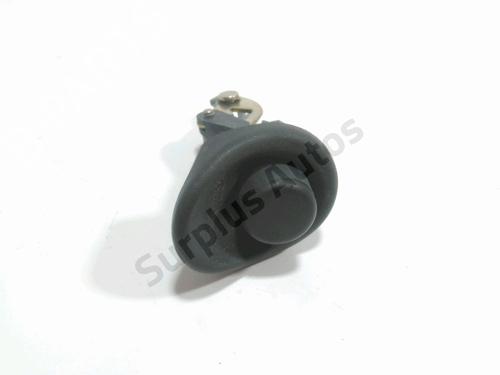 Puxador da tampa da mala Puxador da tampa da mala RENAULT TWINGO I (C06_) 1.2 16V (C06C, C06D, C06K) (75 hp) 30828689 30828689