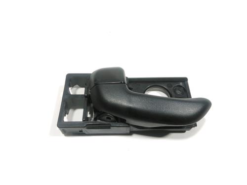 Used Front left interior door handle Front left interior door handle 28243142 28243142