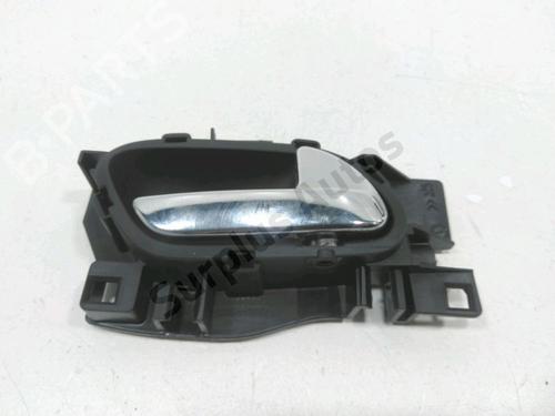 Højre bagtil invendig håndtag CITROËN C3 II (SC_) 1.4 (73 hp) 30999948