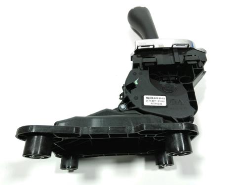 Gear lever PEUGEOT 208 I (CA_, CC_) 1.2 VTI 82 | BP28224400M90