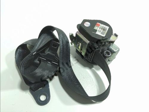 front-left-seatbelt-dacia-duster-hs_-2010-2011-2012-2013-2014-2015-2016-2017-2018-33300660 main image