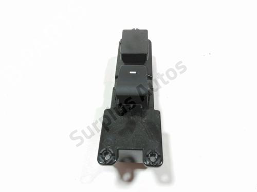 Used Left rear window switch HYUNDAI TUCSON (TL, TLE) 1.7 CRDi (116 hp) 28255763