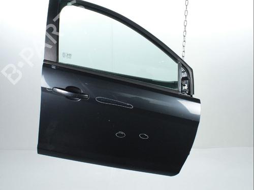 Used Right front door Right front door 28243637 28243637