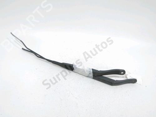 Used Front windshield wiper arm CITROËN C3 II (SC_) 1.4 HDi 70 (SC8HZC, SC8HR0, SC8HP4) (68 hp) 31007892