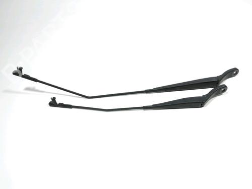 Used Front windshield wiper arm PEUGEOT 207 (WA_, WC_) 1.4 16V (95 hp) 28271613