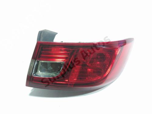 right-taillight-renault-clio-iv-bh_-2012-2013-2014-2015-2016-2017-2018-2019-2020-2021-32311401 main image