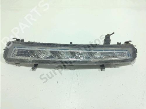 Used Left daytime light Left daytime light 37712217 37712217