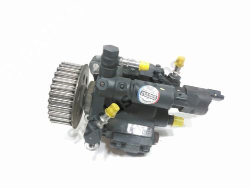 Pompe à injection RENAULT MEGANE III Hatchback (BZ0/1_, B3_) 1.5 dCi (BZ09, BZ0D, BZ1W, BZ29, BZ14) (110 hp) 28221215
