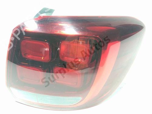 right-taillight-dacia-sandero-ii-2012-40060816 main image
