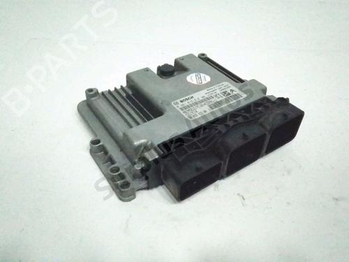 Used Engine control unit (ECU) PEUGEOT 207 (WA_, WC_) 1.4 HDi (68 hp) 28221086