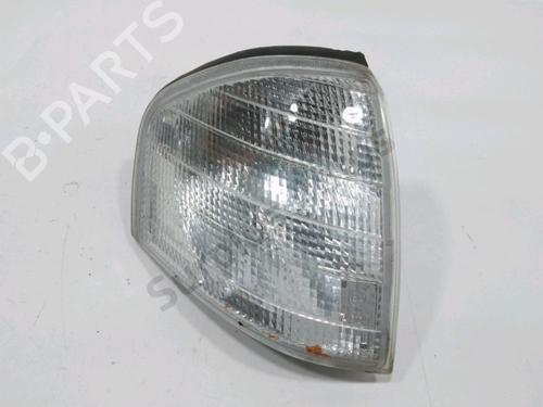 Used Right front indicator MERCEDES-BENZ C-CLASS (W202) C 180 (202.018) (122 hp) 31004403