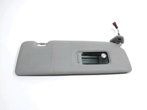 Used Right sun visor Right sun visor BMW 6 (E63) 645 Ci (333 hp) 28263017 28263017