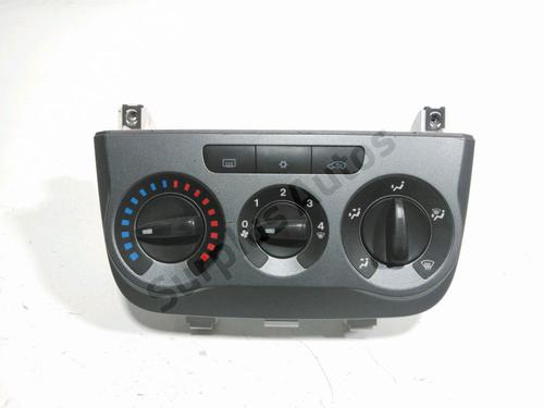 Used Climate control Climate control FIAT GRANDE PUNTO (199_) 1.3 D Multijet (75 hp) 36000143 36000143