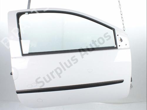 Used Right front door Right front door 38082765 38082765