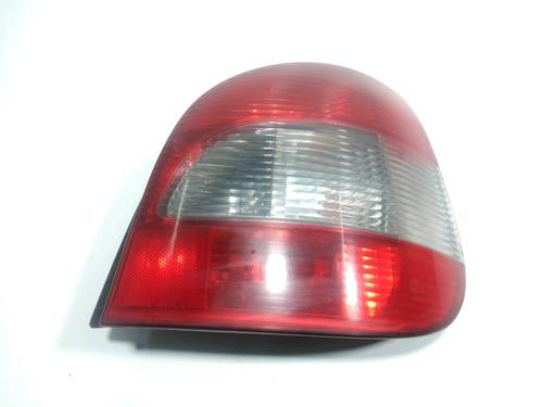 Używane Lampa tylna prawa RENAULT SCÉNIC I MPV (JA0/1_, FA0_) 1.9 dCi (JA05, JA1F) (102 hp) 28268625