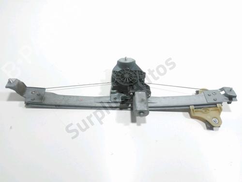 Used Front right window mechanism RENAULT CAPTUR I (J5_, H5_) 1.5 dCi 90 (J5N4, J5M5, J5MW, J5M6, J5AL, J5AJ) (90 hp) 30800765