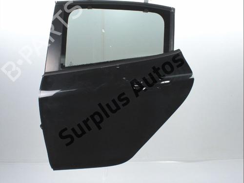 Used Left rear door Left rear door 37017942 37017942