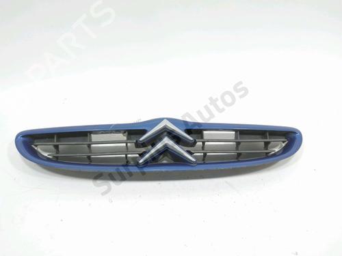 grille-citroen-saxo-s0-s1-1996-1997-1998-1999-2000-2001-2002-2003-2004-30993032 main image