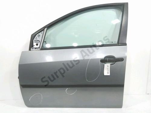 Used Left front door Left front door FORD FIESTA V (JH_, JD_) 1.4 TDCi (68 hp) 33300739 33300739