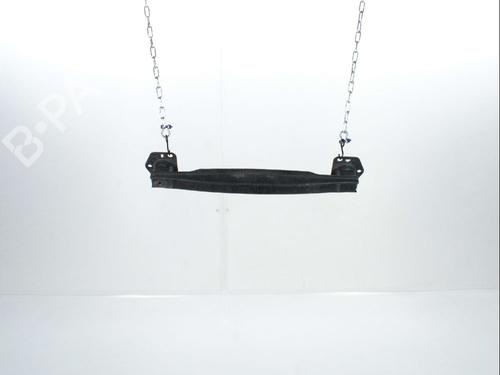 Used Front bumper reinforcement Front bumper reinforcement 28235108 28235108