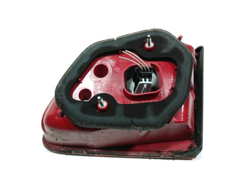 Left tailgate light VW PASSAT B7 (362) 1.4 TSI | BP28268010C79 - Image 2