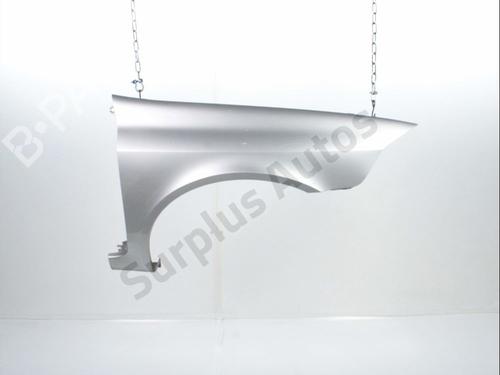 Used Right front fenders RENAULT LAGUNA II (BG0/1_) 1.9 dCi (BG1A, BG1V) (130 hp) 28574065
